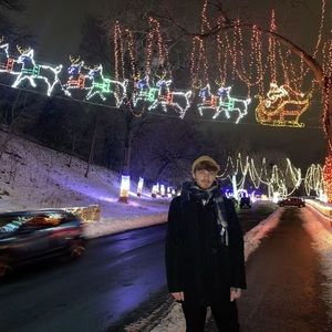 Meet your Posher, Derek